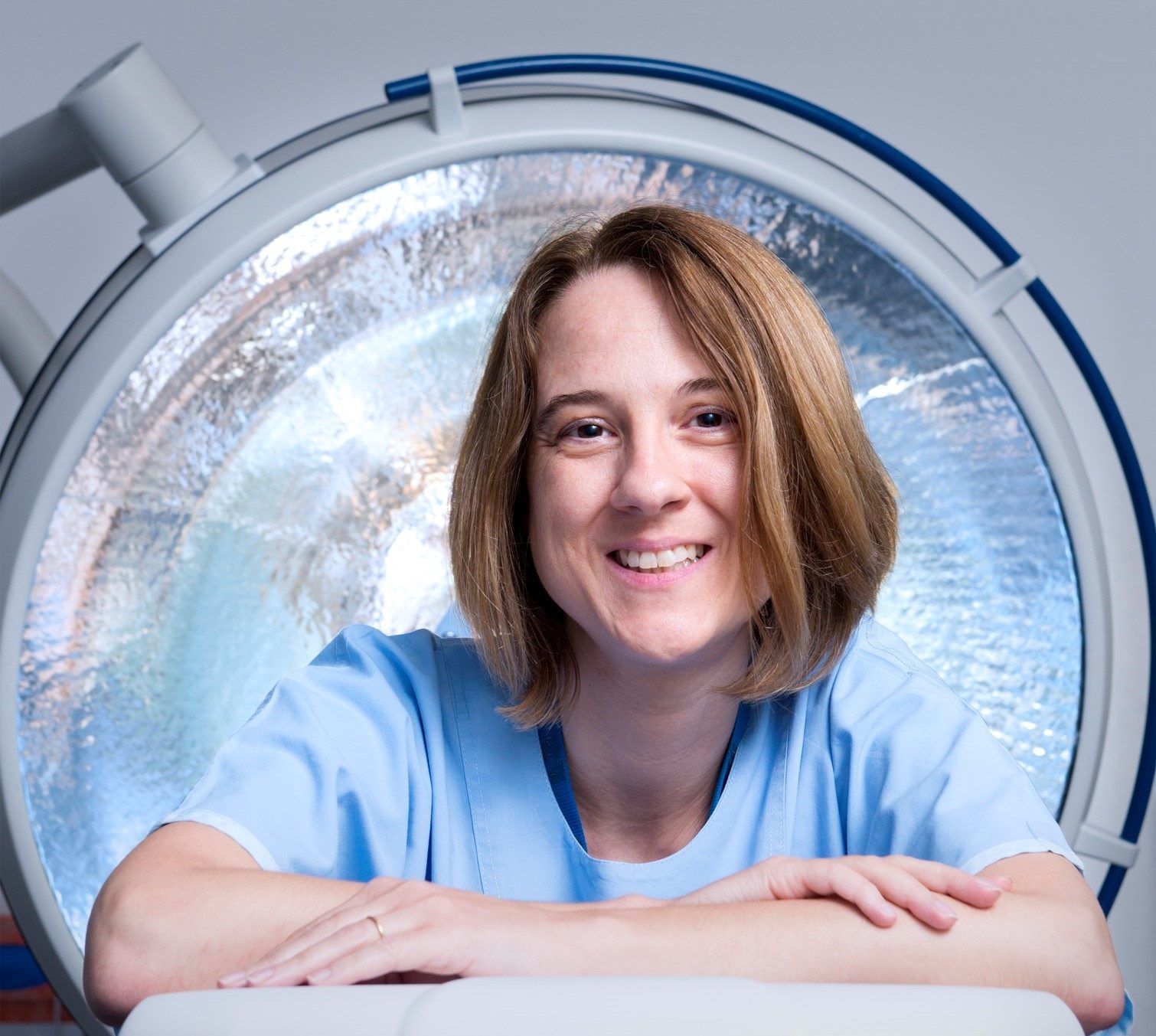 Dr. Ruth Hardstaff (MBBS MD MRCS FRCS FRACS)